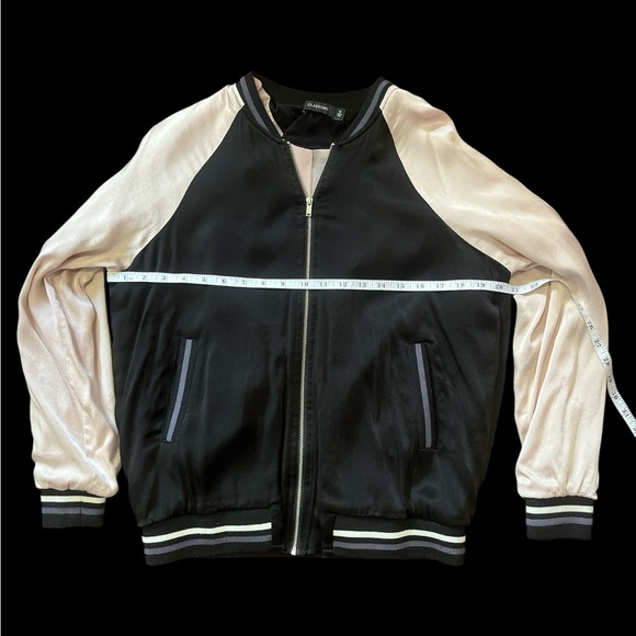 Embroidered Jacket - Picture 3 of 3